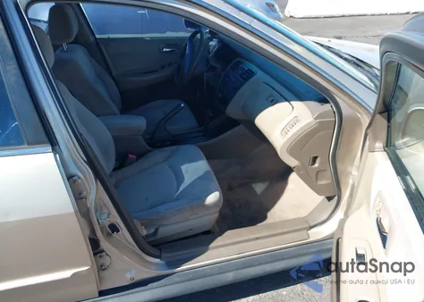 2001 Honda Accord 2.3 Lx from USA, damaged, VIN JHMCG66571C008822